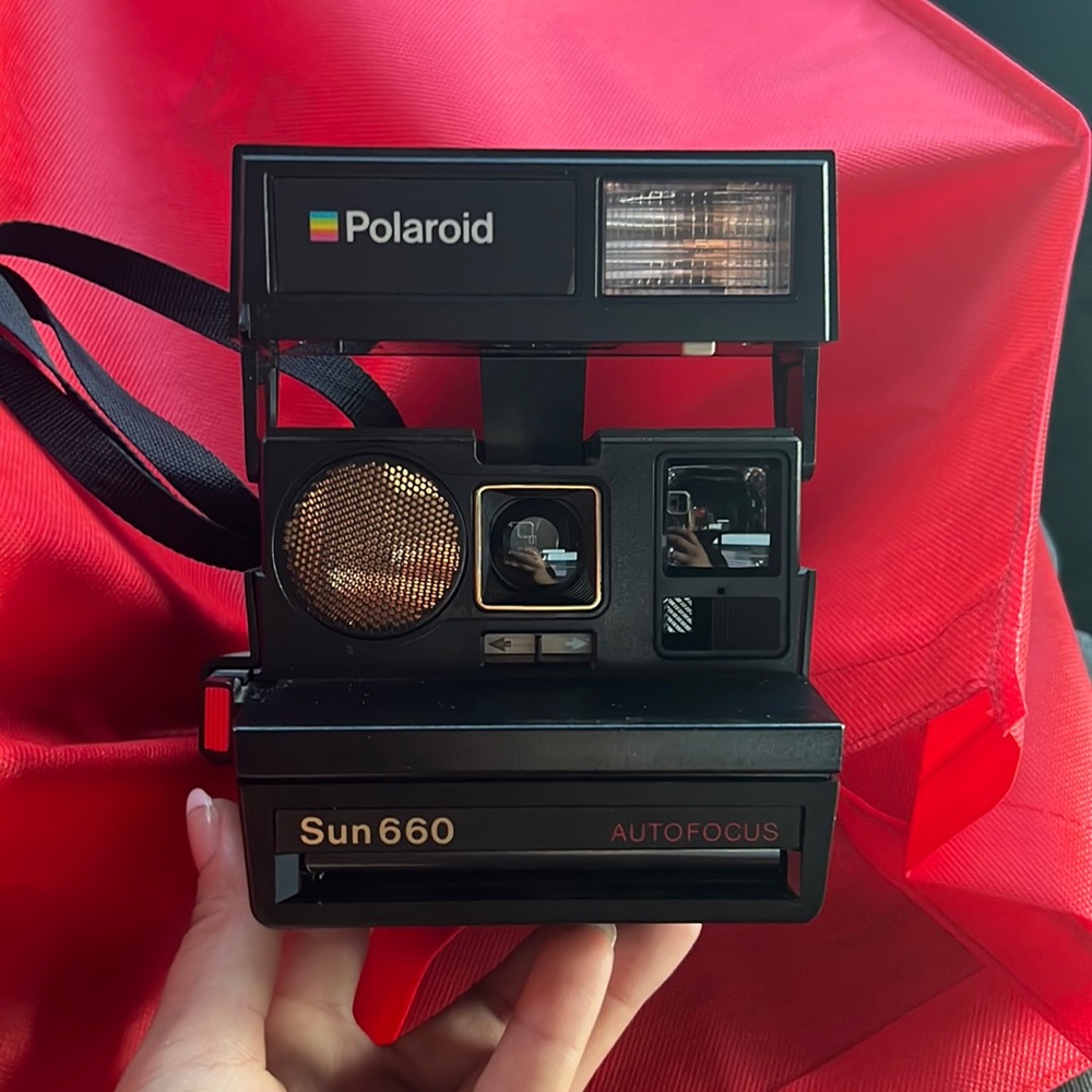 VINTAGE POLAROID